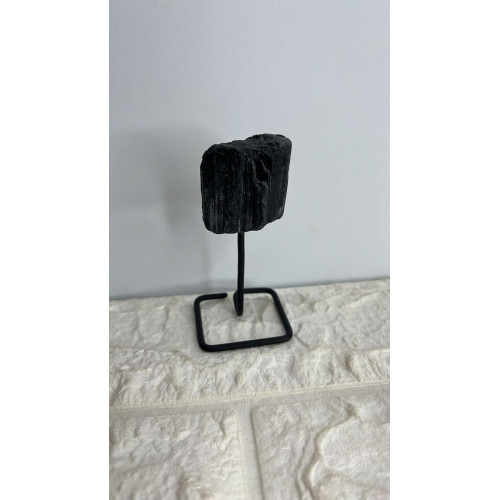 Pedra No Pedestal P - Turmalina Negra