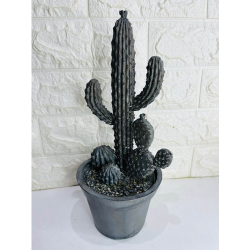 Cactos de Resina Acabamento Cimento Envelhecido