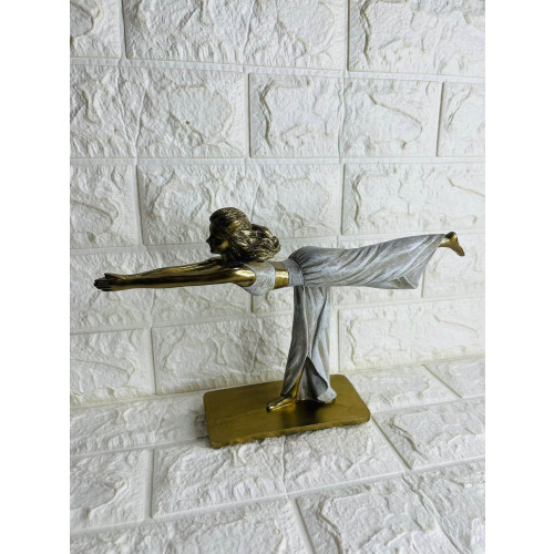 Mulher Yoga Decorativa